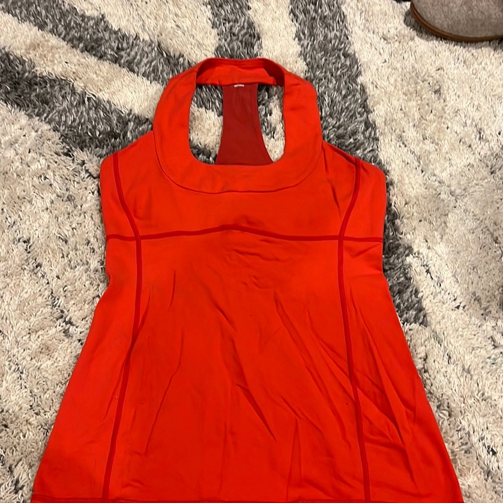 Lululemon tank tops size 8